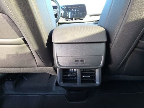 New 2026 Chevrolet Equinox LT image 29