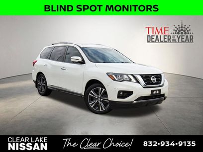 Used 2017 Nissan Pathfinder Platinum