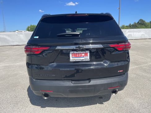 Used 2023 Chevrolet Traverse RS w/ LPO, Floor Liner Package AWD/4WD image 5