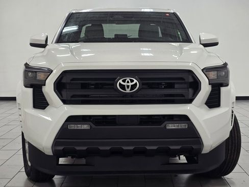 New 2026 Toyota Tacoma SR5 image 9