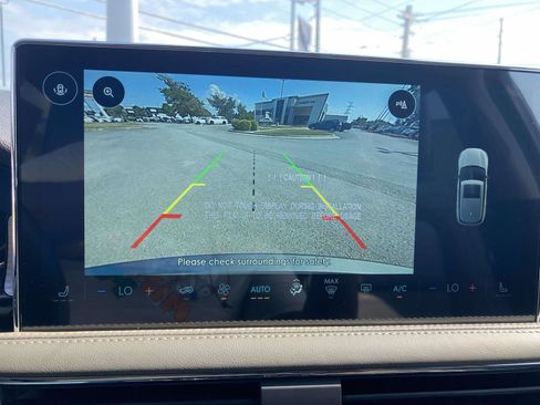 New 2025 Lincoln Corsair FWD w/ Rear Removable Package Tray image 23