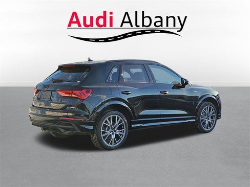 New 2025 Audi Q3 2.0T Premium Plus image 4