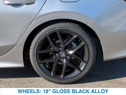 Used 2022 Honda Civic Sport image 11