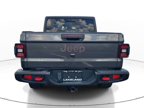 Used 2024 Jeep Gladiator Rubicon w/ Technology Group AWD/4WD image 5