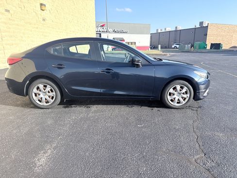 Used 2015 MAZDA MAZDA3 i SV image 6
