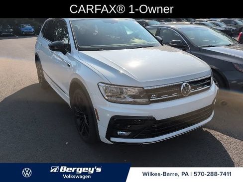 Used 2021 Volkswagen Tiguan SE R-Line w/ 3rd Row Seat Package AWD/4WD image 3