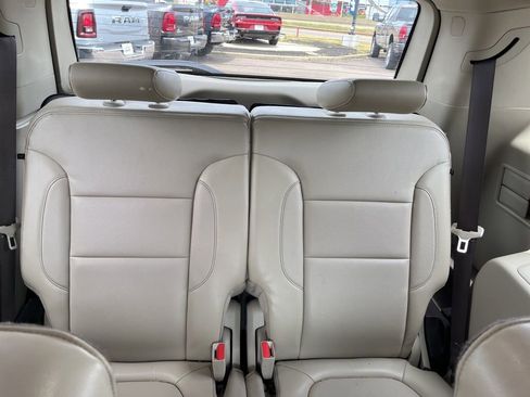 Used 2017 GMC Acadia Denali w/ Technology Package image 30