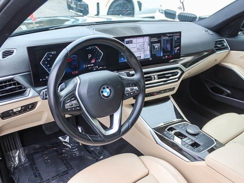 Used 2023 BMW 330i Sedan w/ Convenience Package RWD image 17