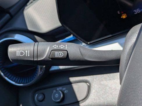 New 2026 Chevrolet Trax LT FWD image 18