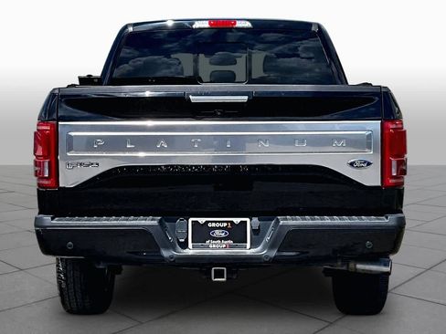 Used 2016 Ford F150 Platinum w/ Equipment Group 701A Luxury AWD/4WD image 4