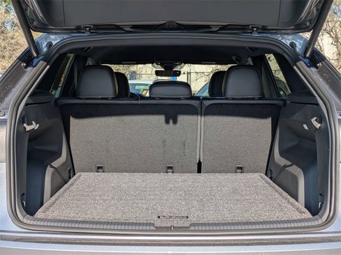 Certified 2024 Volkswagen Atlas Cross Sport SE image 13