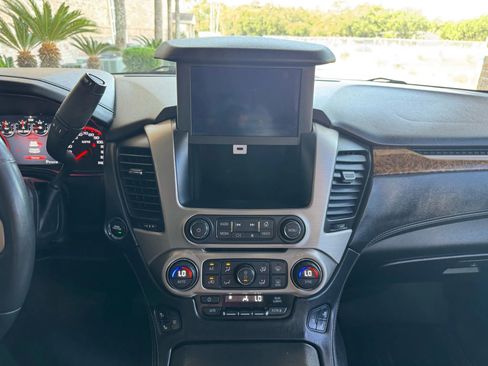 Used 2015 GMC Yukon Denali w/ Touring Package image 32