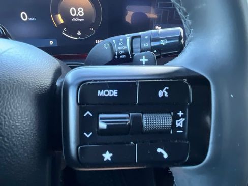 Used 2025 Hyundai Santa Fe Calligraphy AWD/4WD image 19