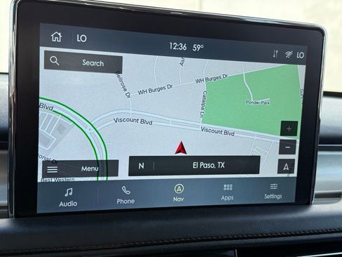 Used 2023 Lincoln Aviator 2WD w/ Premium Package image 9