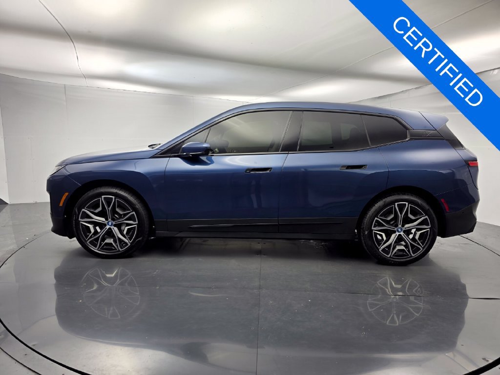Certified 2024 BMW iX xDrive50 w/ Convenience Package AWD/4WD image 7