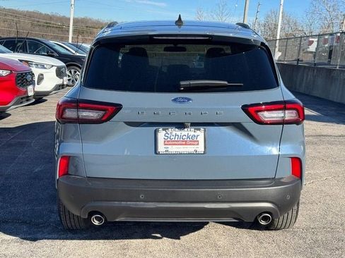 Used 2025 Ford Escape ST-Line w/ Tech Pack #1 image 5