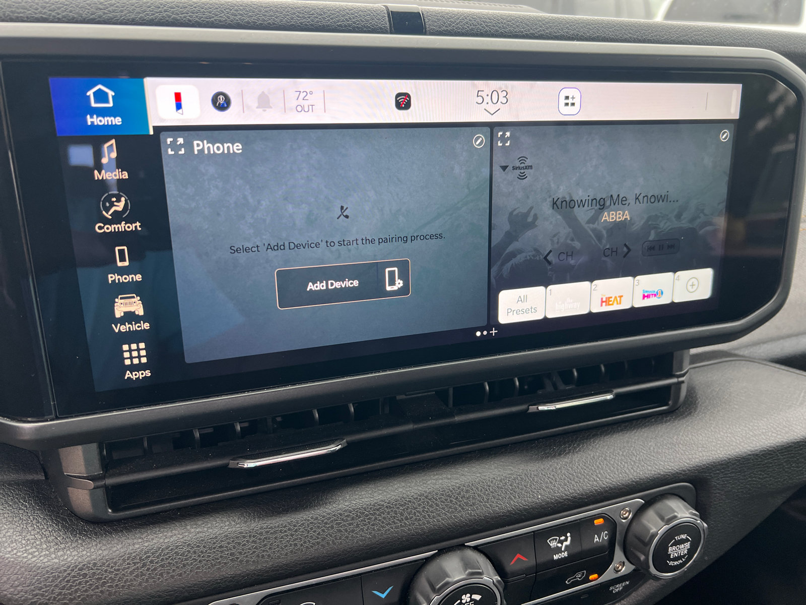 Used 2025 Jeep Gladiator Sport AWD/4WD image 25