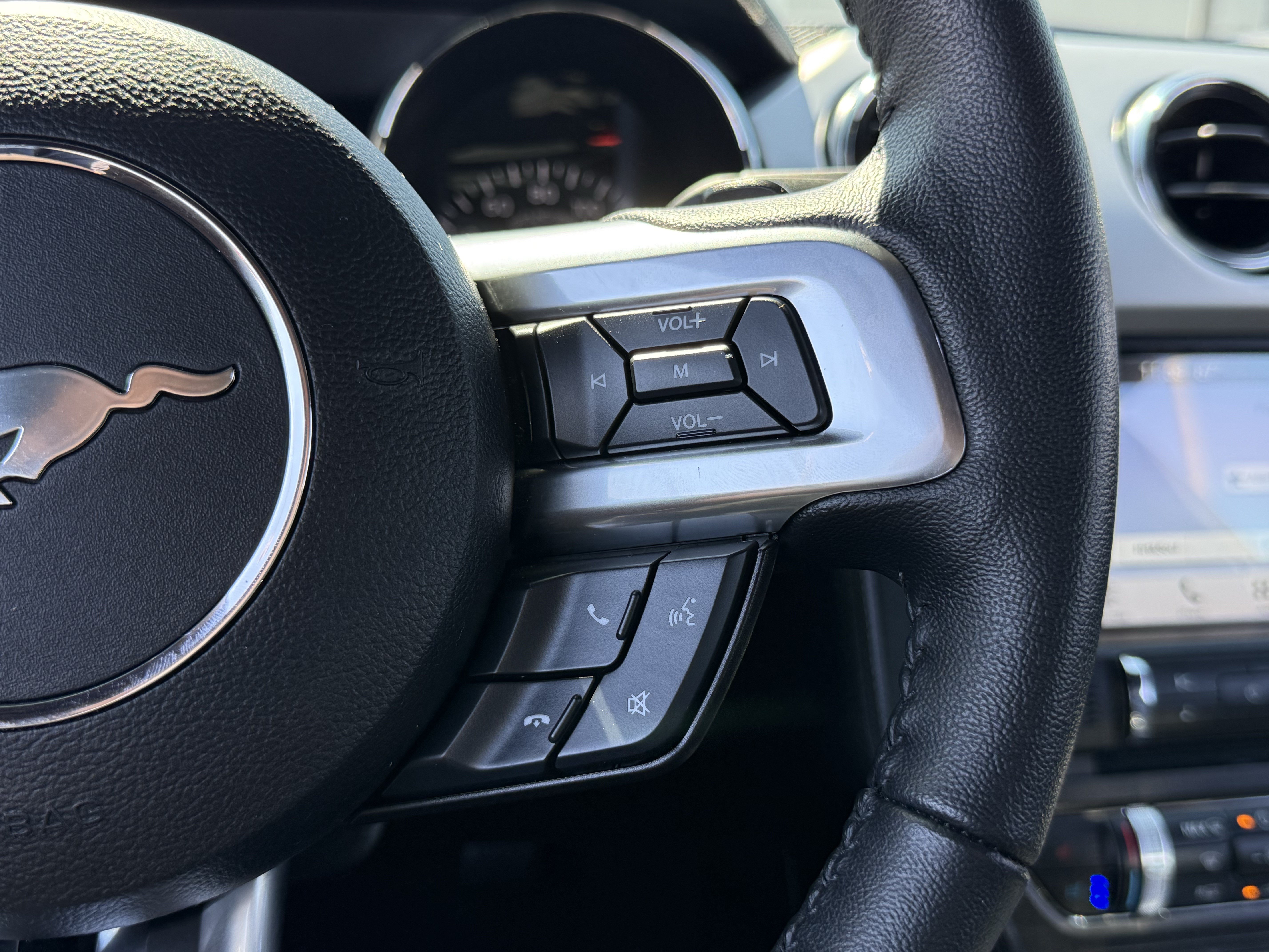 Used 2017 Ford Mustang GT Premium RWD image 17