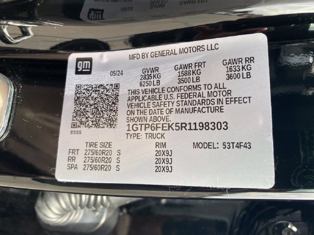 Certified 2024 GMC Canyon Denali AWD/4WD image 27