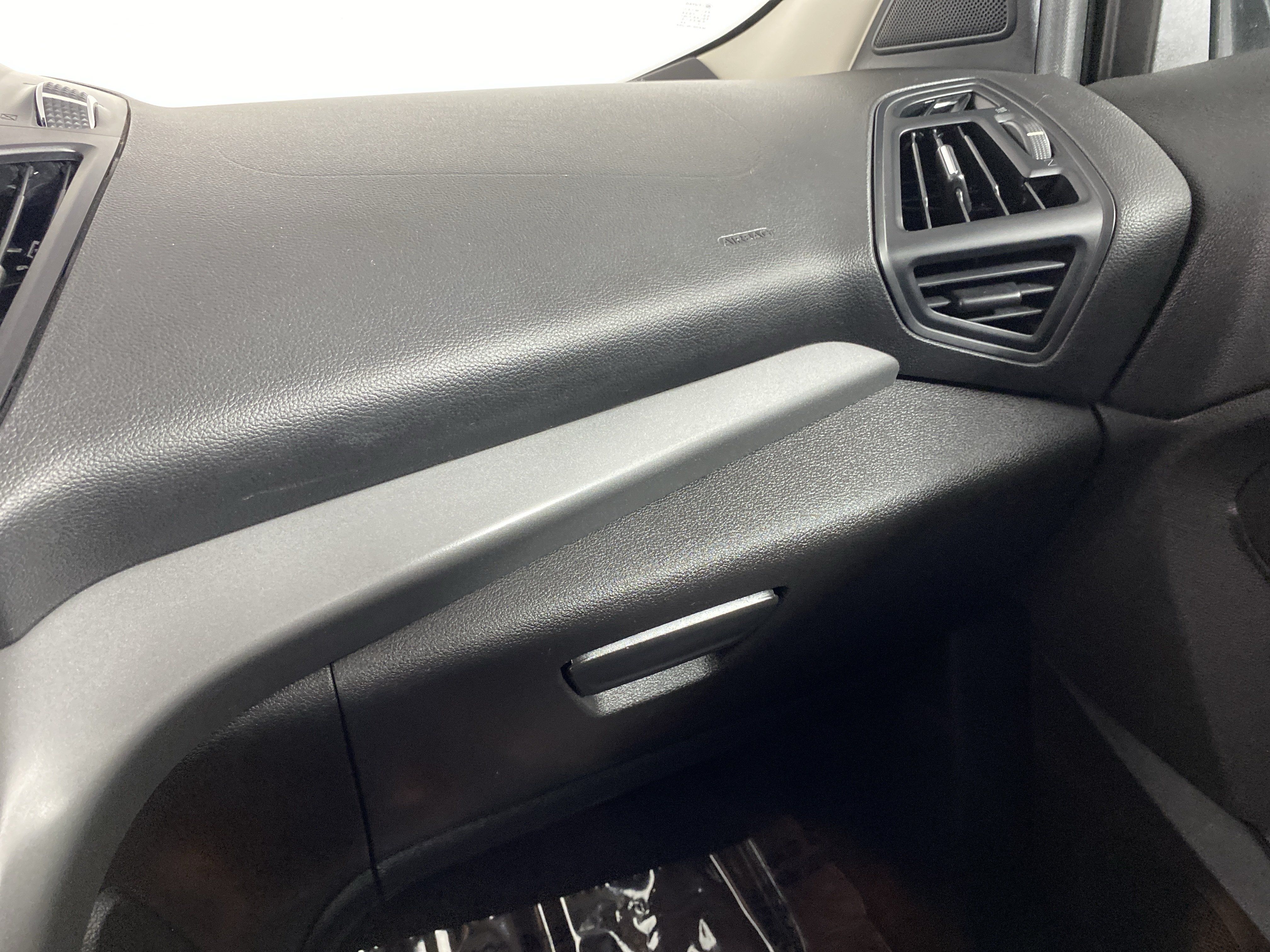 Used 2013 Ford Escape SE FWD image 31