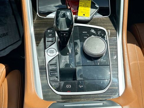 Used 2021 BMW X6 xDrive40i w/ Premium Package 2 image 18