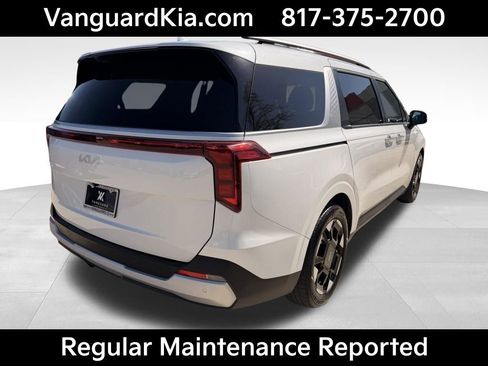 Certified 2025 Kia Carnival EX image 4