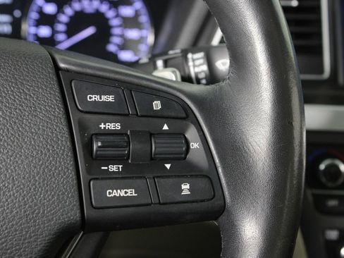 Used 2016 Hyundai Genesis 3.8 w/ Option Group 02 image 27