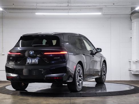 Certified 2024 BMW iX xDrive50 w/ Premium Package AWD/4WD image 6