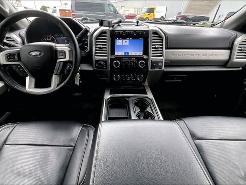 Used 2017 Ford F250 Lariat w/ Lariat Value Package image 15