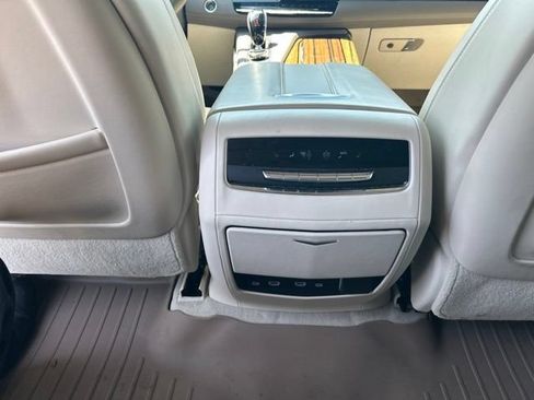 Used 2021 Cadillac Escalade Premium Luxury Platinum AWD/4WD image 24