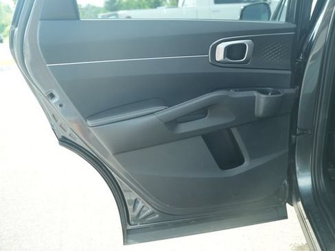 Used 2023 Kia Sorento S FWD image 15
