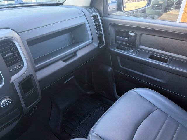 Used 2019 RAM 1500 Express AWD/4WD image 33