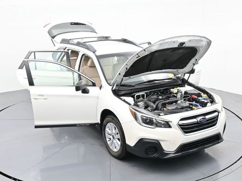 Used 2019 Subaru Outback 2.5i image 38