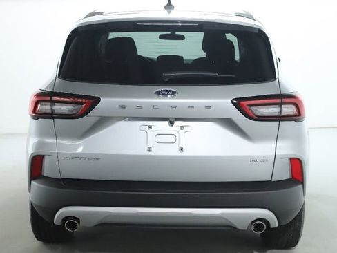 Used 2023 Ford Escape Active image 18