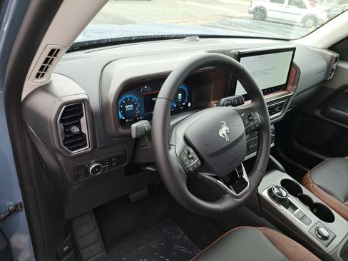 New 2025 Ford Bronco Sport Outer Banks w/ Outer Banks Tech Package+ image 7