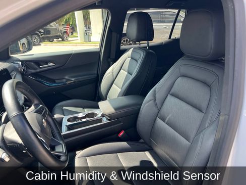 Used 2025 Chevrolet Equinox LT w/ Convenience Package II FWD image 9