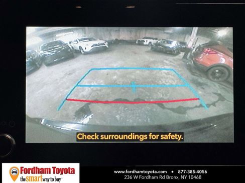 Certified 2025 Toyota Highlander XLE image 27