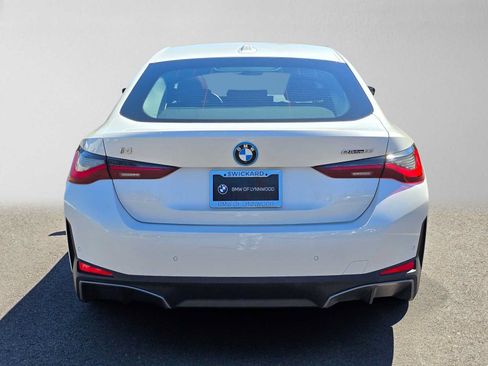 Used 2023 BMW i4 eDrive35 w/ Premium Package RWD image 4