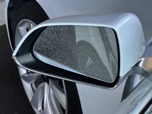 Used 2018 Tesla Model 3 Long Range AWD/4WD image 9