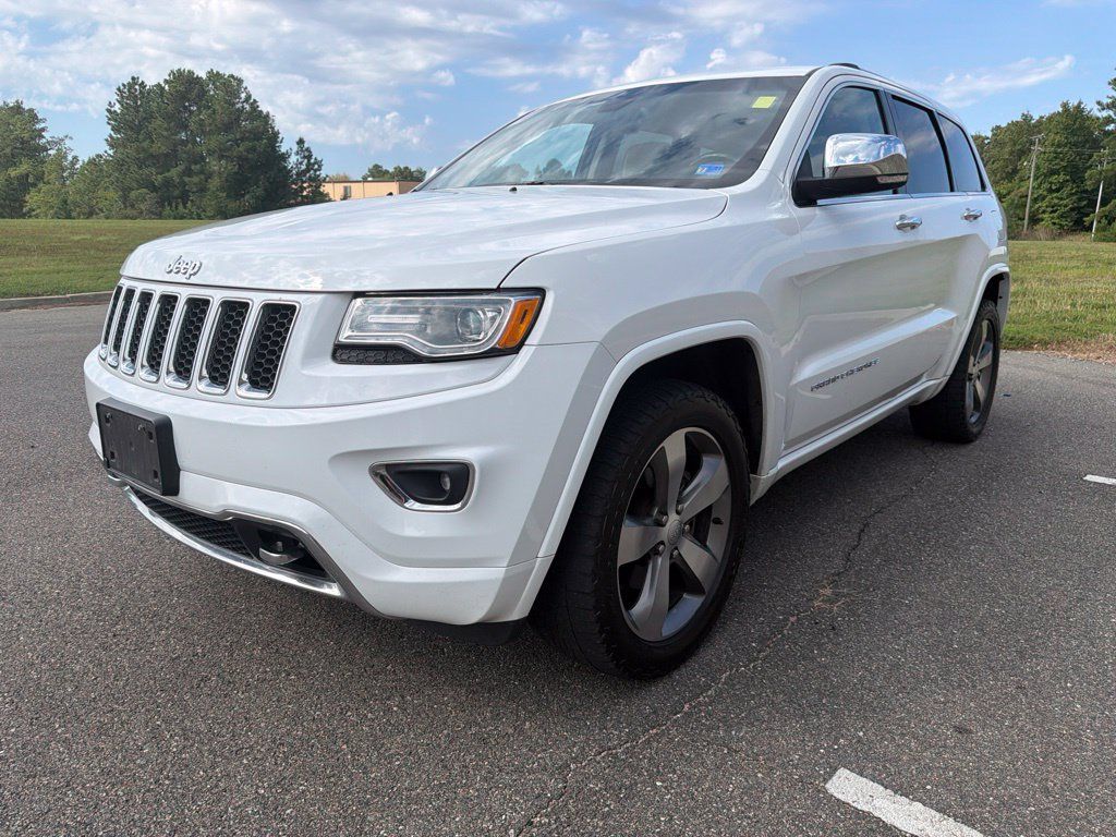 Used 2015 Jeep Grand Cherokee Overland AWD/4WD image 3