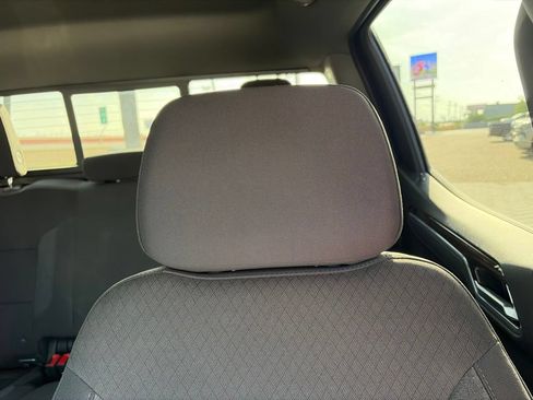 Used 2025 Chevrolet Silverado 1500 LT AWD/4WD image 18