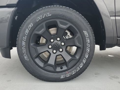 New 2026 RAM 1500 Big Horn w/ Night Edition image 7