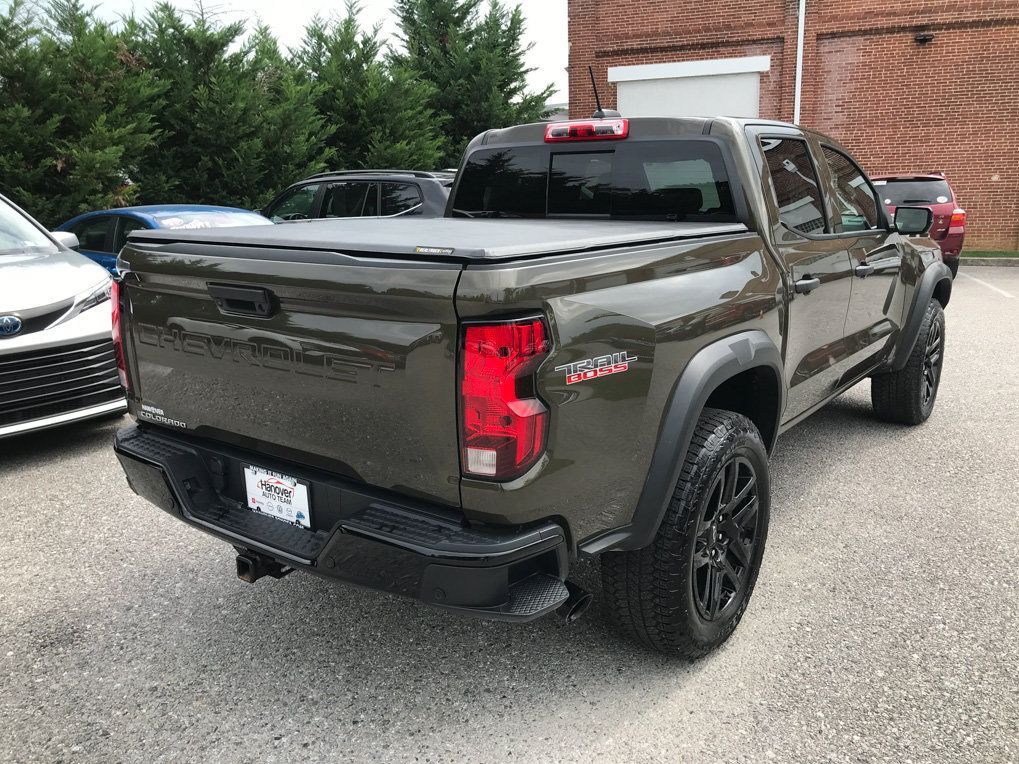 Used 2025 Chevrolet Colorado Trail Boss AWD/4WD image 7