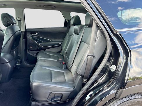 Used 2017 Hyundai Santa Fe AWD w/ SE Ultimate Tech Package 03 image 26