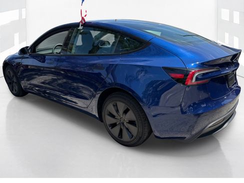 Used 2025 Tesla Model 3 Long Range RWD image 4