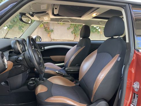 Used 2012 MINI Cooper Hardtop FWD image 16