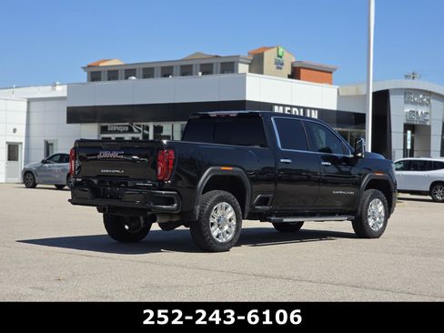 Used 2020 GMC Sierra 2500 Denali w/ Denali Ultimate Package image 7