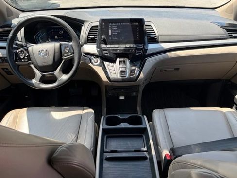 Used 2023 Honda Odyssey Touring image 35