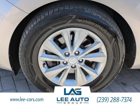 Used 2016 Kia Sedona LX w/ Option Group 020 image 9