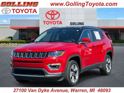 Used 2018 Jeep Compass Limited AWD/4WD image 1